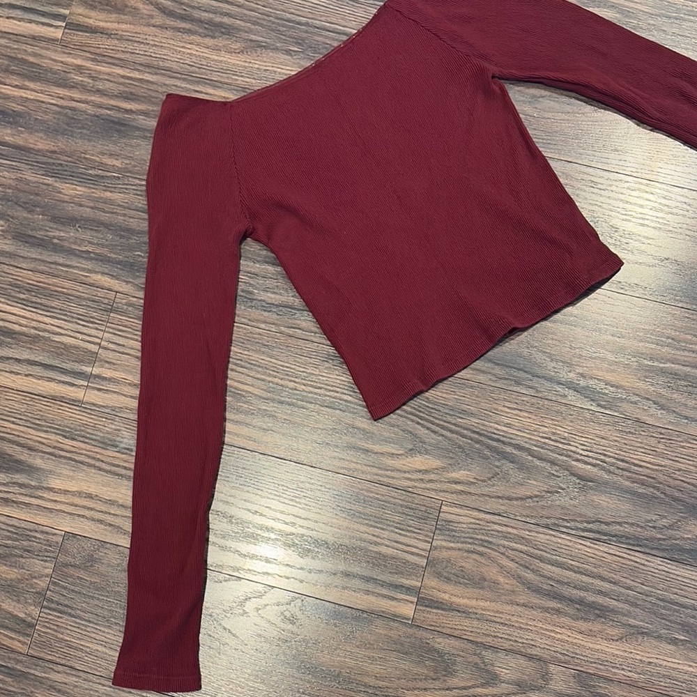 Off-Shoulder Burgundy Crop Top by Brandy Melville (OS) - Picture 4 of 8